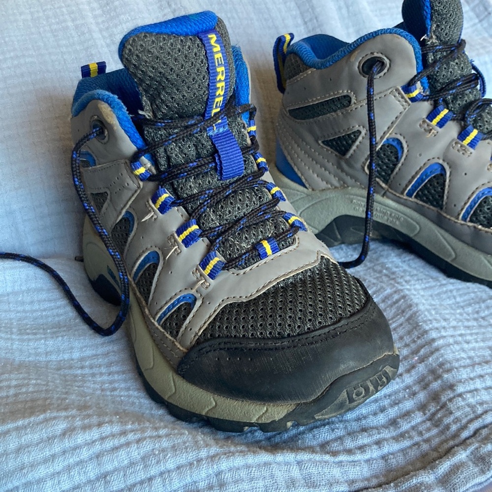 Merrell unisex high quality hiking boots size 11